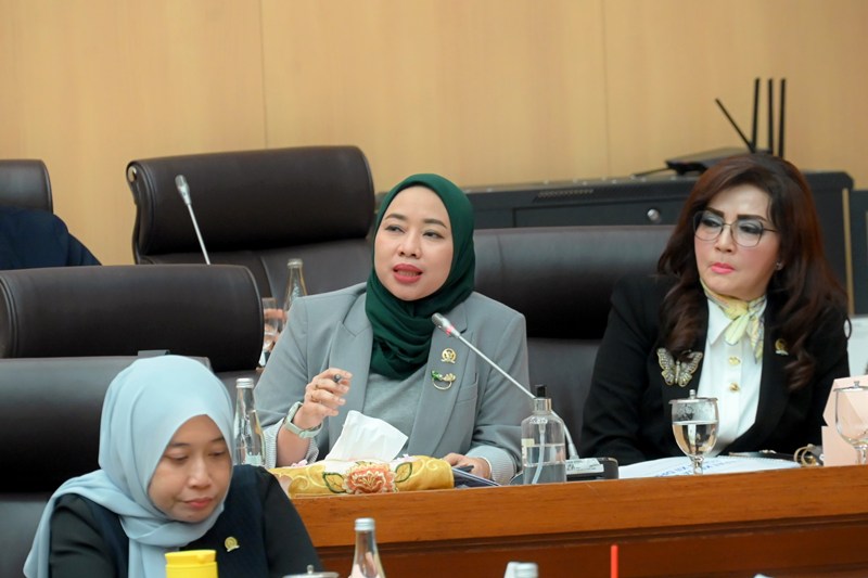 Menteri ESDM Terapkan Kebijakan E10, Ratna Juwita: Jangan Jadi Alasan untuk Impor Etanol