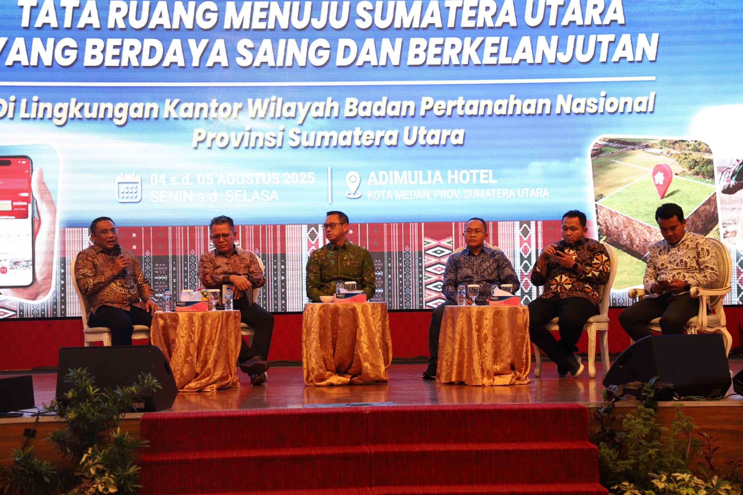 Pembinaan dan Pengarahan Lounching Peralihan Hak Elektronik : Layanan Harus Lebih Cepat, Transparan, Akuntabel dan Berbasis Digital
