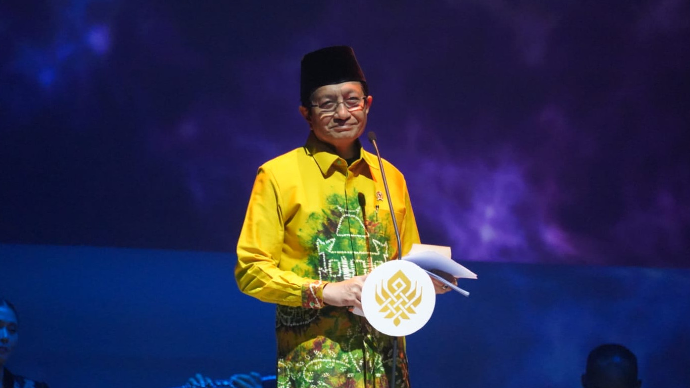 Lewat Puisi, Menag Sentil Dominasi Algoritma atas Wahyu Ilahi