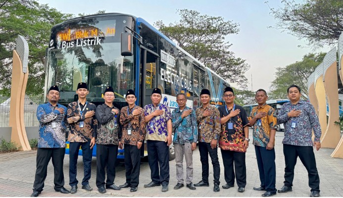 Bus Listrik DAMRI Resmi Mengaspal di Jakarta, Layani Rute Ancol-Blok M