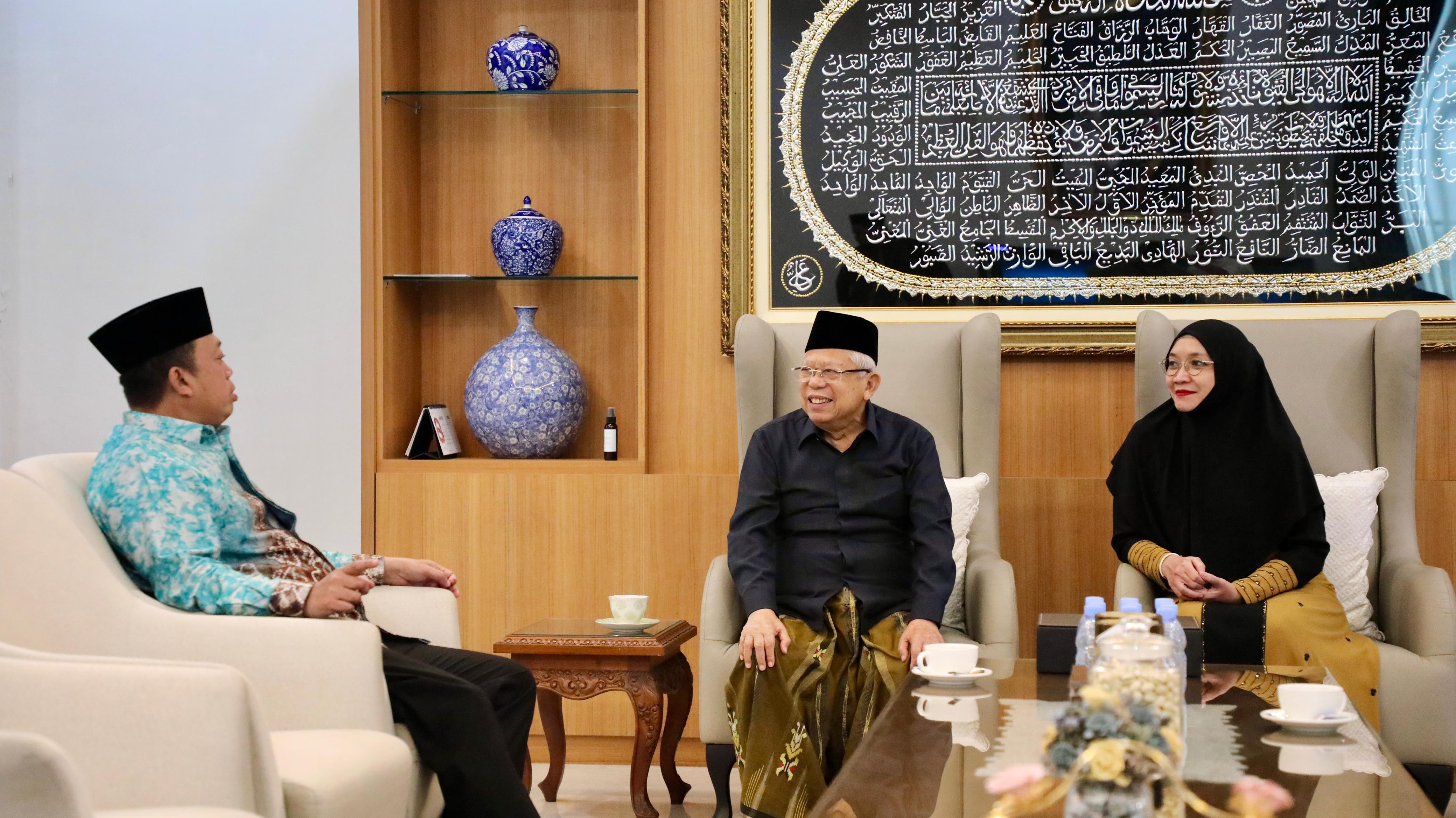 Wakili Pemerintah, Menteri Nusron Antar Undangan Upacara Peringatan HUT 80 Tahun Kemerdekaan RI untuk Wapres ke-13 K.H. Ma'ruf Amin