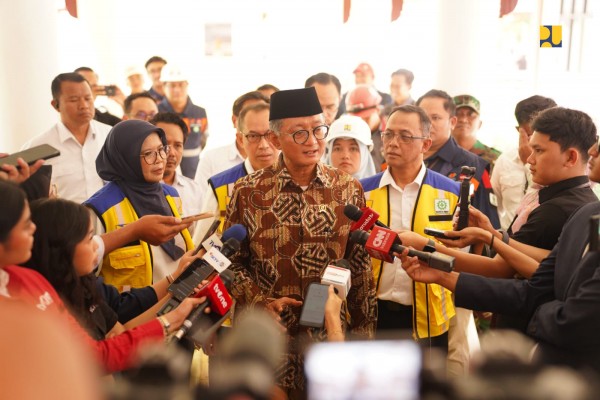 Menteri Dody Pastikan 63 Lokasi Sekolah Rakyat Tahap IA Siap untuk Tahun Ajaran Baru 14 Juli 2025
